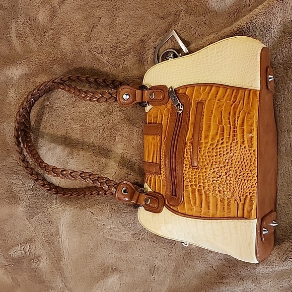 Purse - Picture 8 of 13